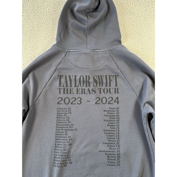 Taylor Swift Eras Tour 23-24 Hoodie Womens XL US & International Double Sided - Picture 11 of 12